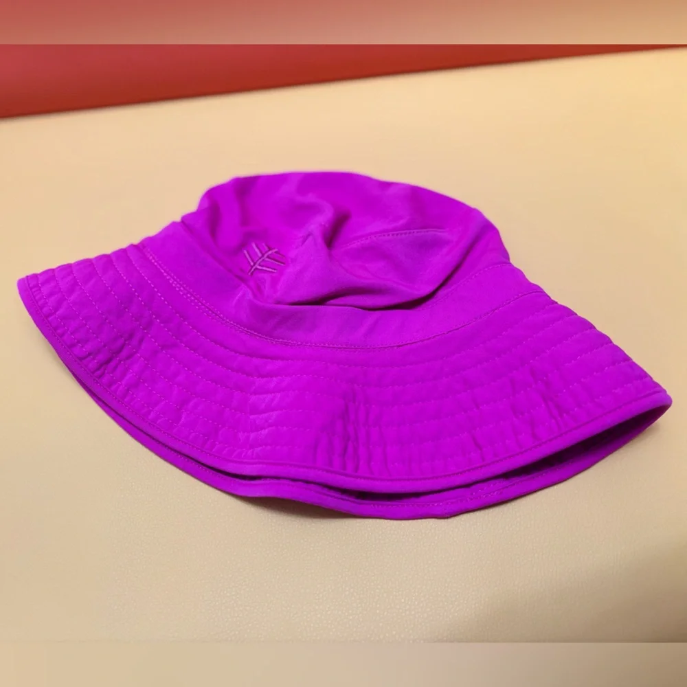 Coolibar Vibrant Pink‎ Bucket Hat